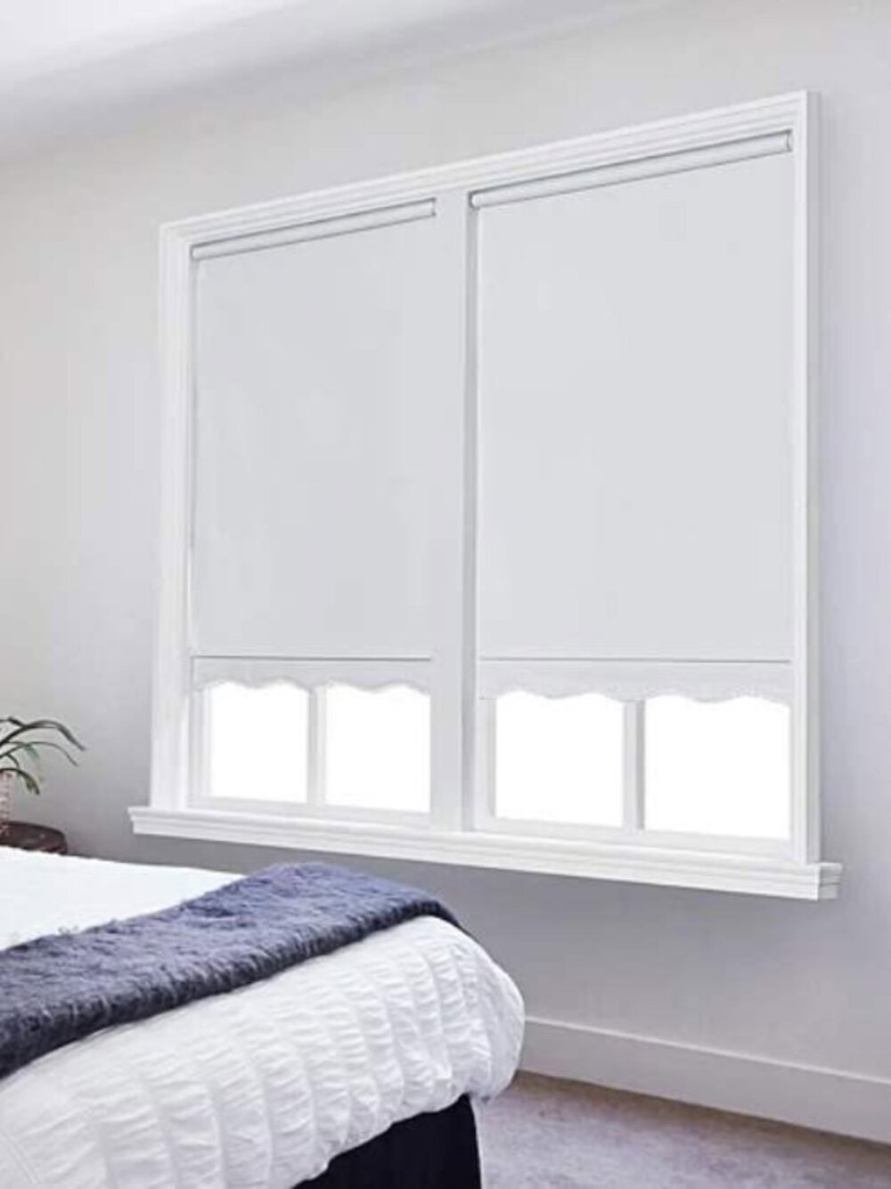 Cordless Blackout Fringed Roller Shade Brilliant White 25.5 in x 64 in
